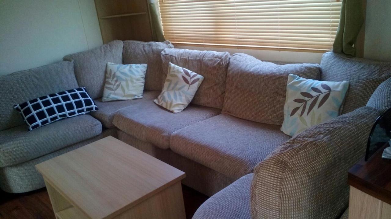 3 Bedroom 2 Bathroom Prestige Caravan Presthaven Sands Talacre Eksteriør bilde