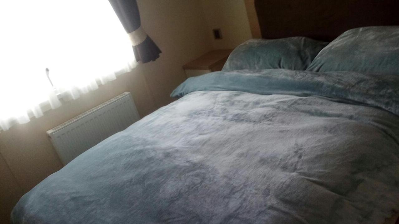 3 Bedroom 2 Bathroom Prestige Caravan Presthaven Sands Talacre Eksteriør bilde
