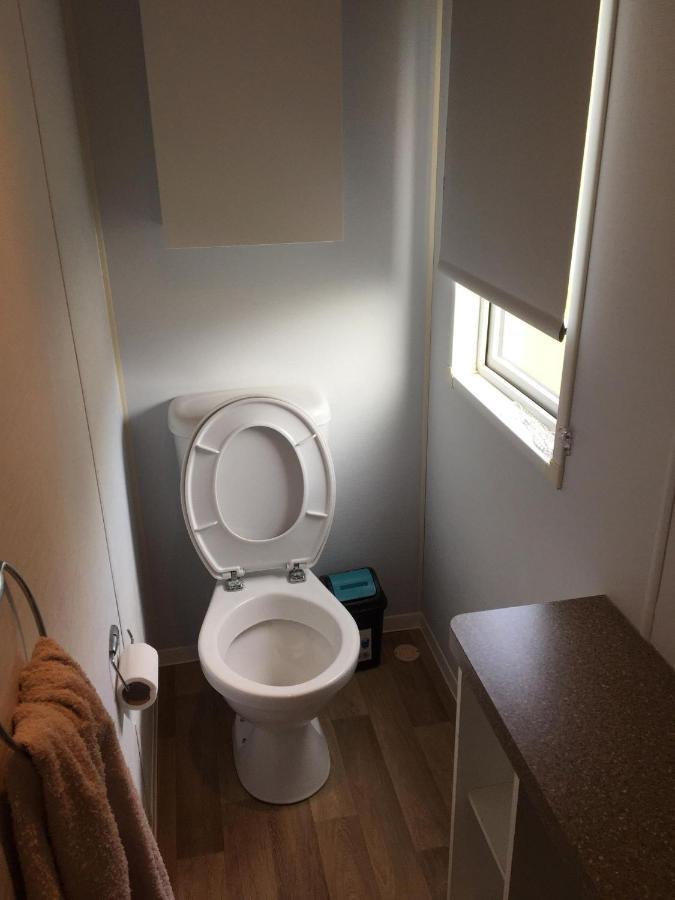 3 Bedroom 2 Bathroom Prestige Caravan Presthaven Sands Talacre Eksteriør bilde